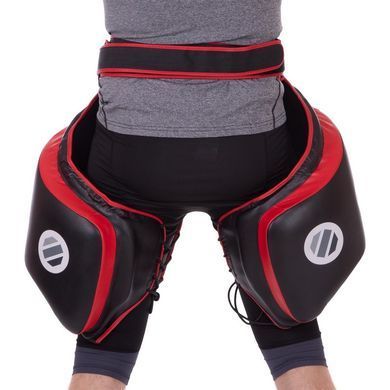 Захист стегна тренерський для відпрацювання лоу-кіків UFC PRO Thigh UCP-75191 чорний-червоний
