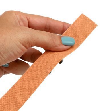 Кинезио тейп для тейпирования груди Kinesio tape BOOB Zelart BC-1093-2_5 размер 2,5смх5м бежевый